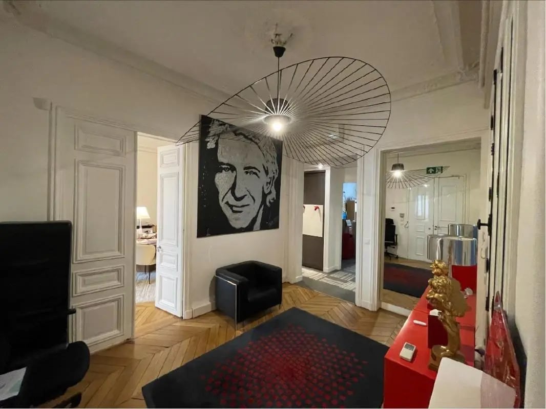 49 Rue Galilée, Paris à louer Photo de l’immeuble– Image 1 sur 13