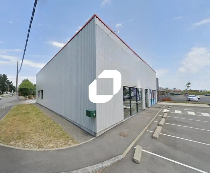 Local commercial dans Carquefou à louer - Photo de l’immeuble – Image 2 sur 12