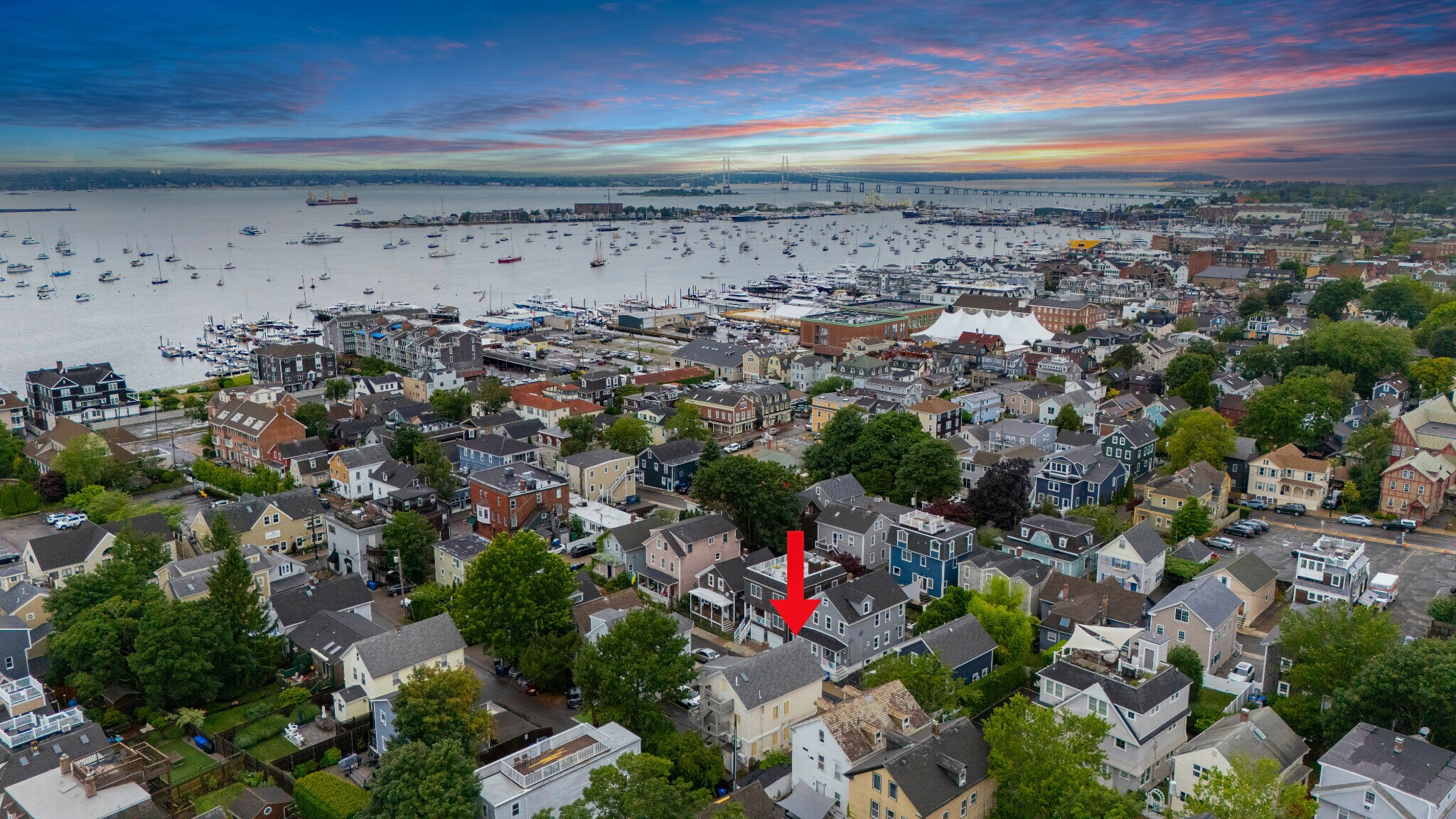 13 Dean Ave, Newport, RI à vendre Photo principale– Image 1 sur 40