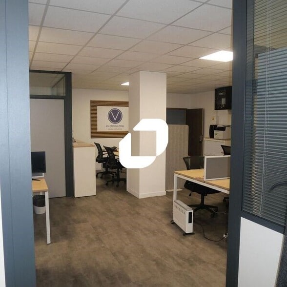 12-14 Rue Des Chauffours, Cergy à louer - Photo intérieure – Image 2 sur 7