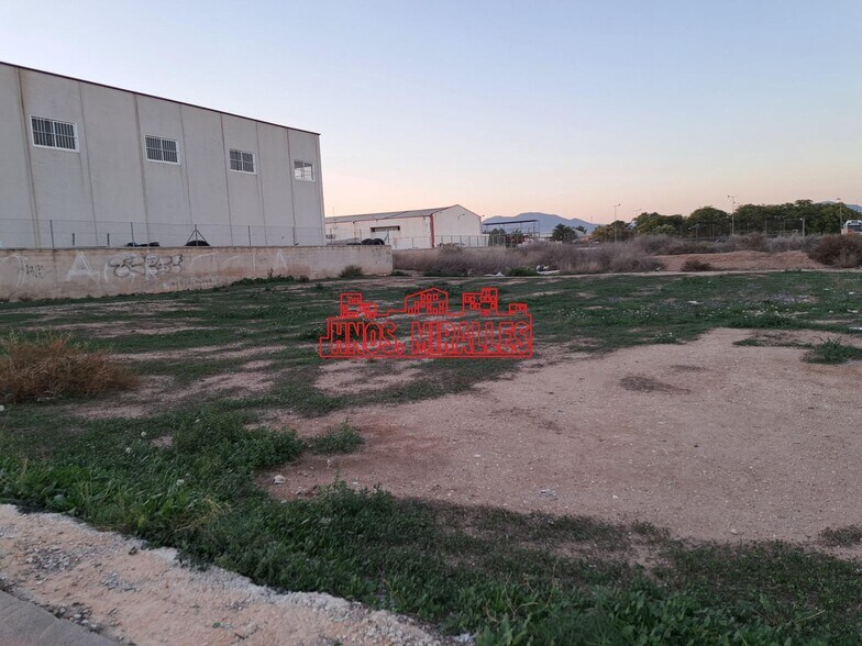 Terrain dans Aspe, Alicante à vendre - Photo de l’immeuble – Image 3 sur 3