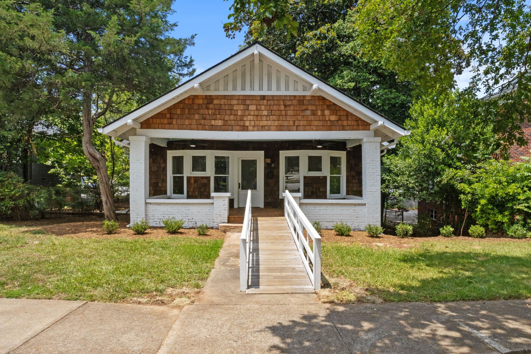 3 Whitsett St, Greenville, SC à vendre Photo de l’immeuble– Image 1 sur 35