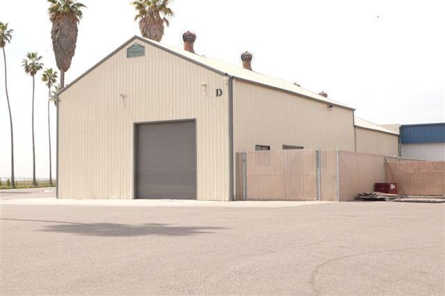 3079 E Palm Ave, Manteca, CA à louer - Photo de l’immeuble – Image 2 sur 2
