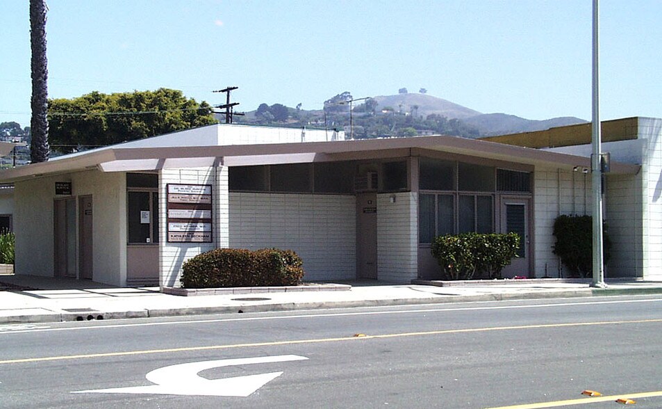 2941-2969 Loma Vista Rd, Ventura, CA à louer - Photo de l’immeuble – Image 2 sur 7