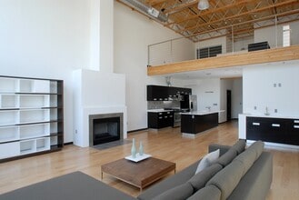 8310-8314 Beverly Blvd, Los Angeles, CA à louer Photo intérieure– Image 1 sur 10