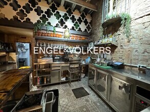 Local commercial dans Barcelone, Barcelona à louer Photo intérieure– Image 2 sur 17