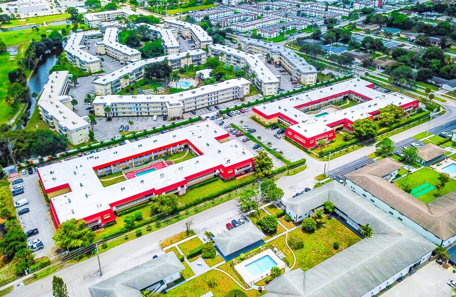1620-1700 NW 46th Ave, Lauderhill, FL à vendre - Photo de l’immeuble – Image 2 sur 8