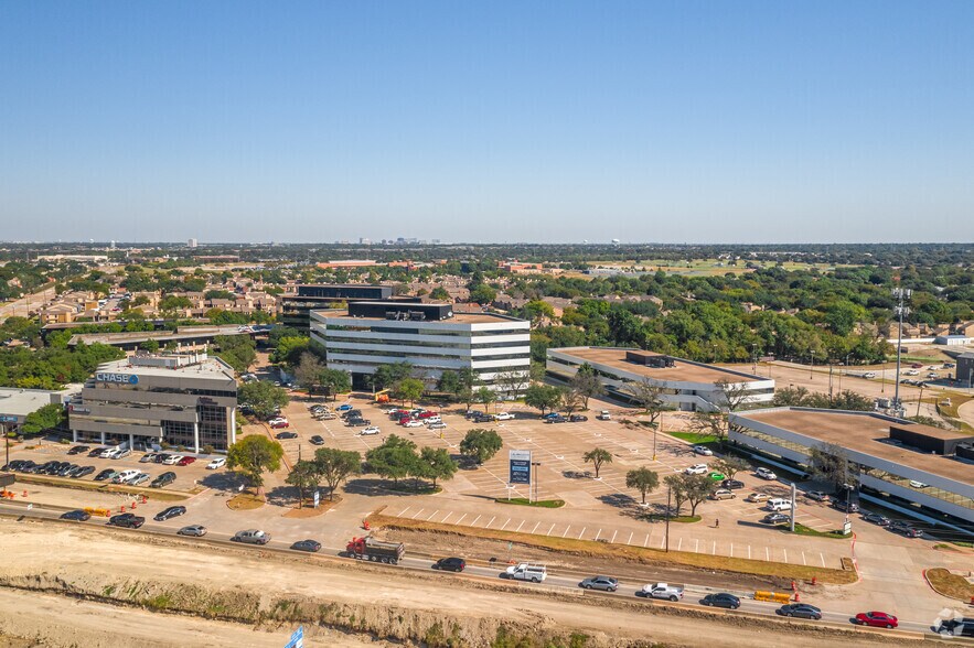 9441 Lyndon B Johnson Fwy, Dallas, TX à louer - Aérien – Image 3 sur 28