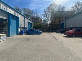 Plus de détails pour Dolly Ln, Leeds - Industriel/Logistique à louer