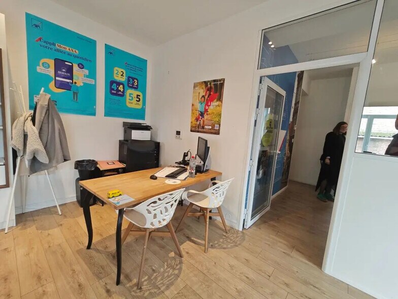 Bureau dans Béthune à louer - Photo de l’immeuble – Image 2 sur 2