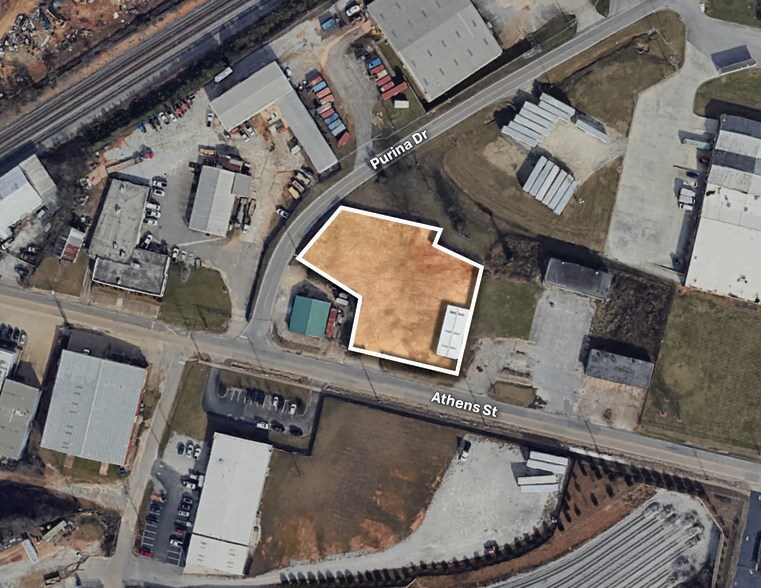 943 Athens St, Gainesville, GA à louer - Photo de l’immeuble – Image 2 sur 8