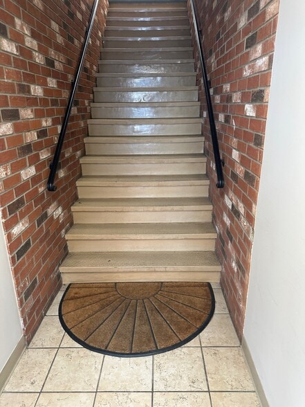 22-26 W Main St, Patchogue, NY à louer - Photo de l’immeuble – Image 3 sur 16