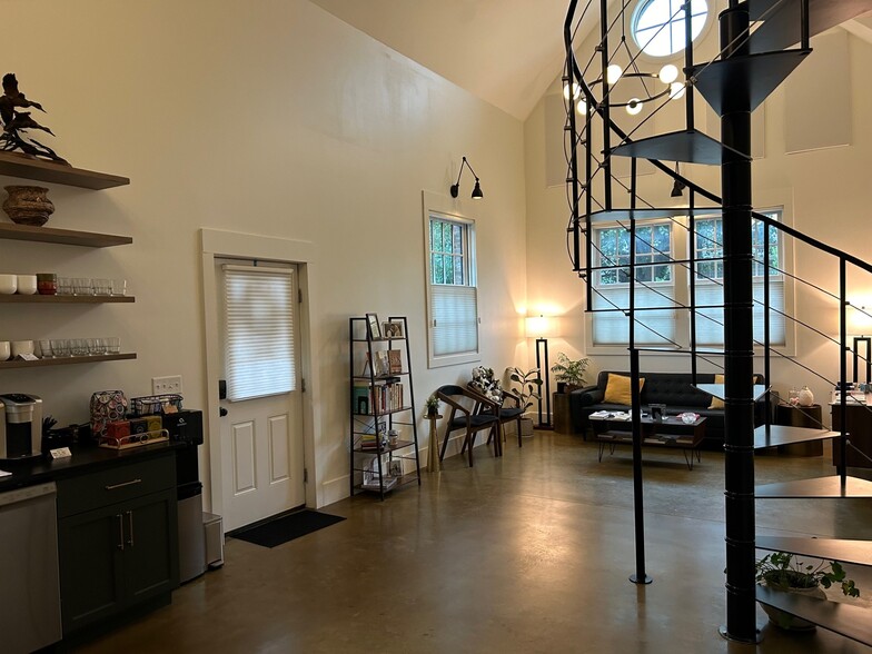 1326 4th Ave N, Nashville, TN à louer - Photo de l’immeuble – Image 3 sur 5