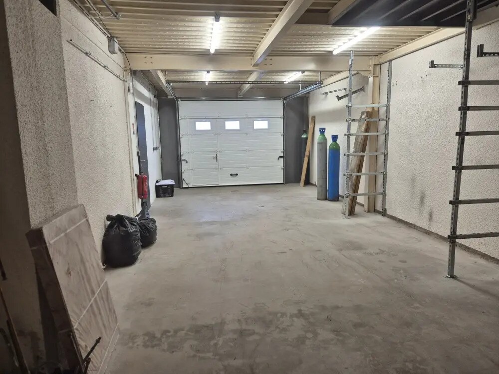 Industriel/Logistique dans Annecy à vendre Photo intérieure– Image 1 sur 10