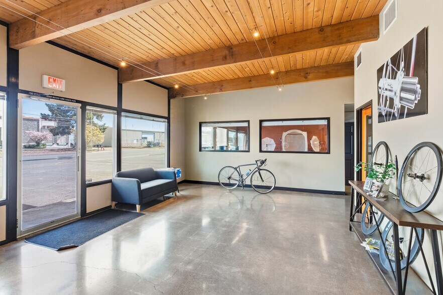 940 Wilson St, Eugene, OR à vendre - Photo de l’immeuble – Image 2 sur 17