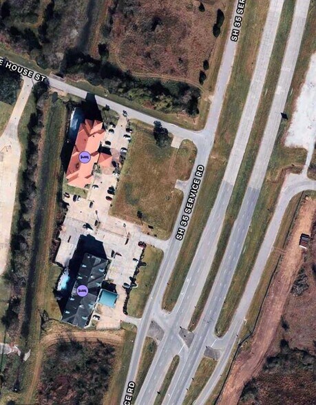 880 S Hwy 35 Byp, Alvin, TX à vendre - Photo de l’immeuble – Image 3 sur 17