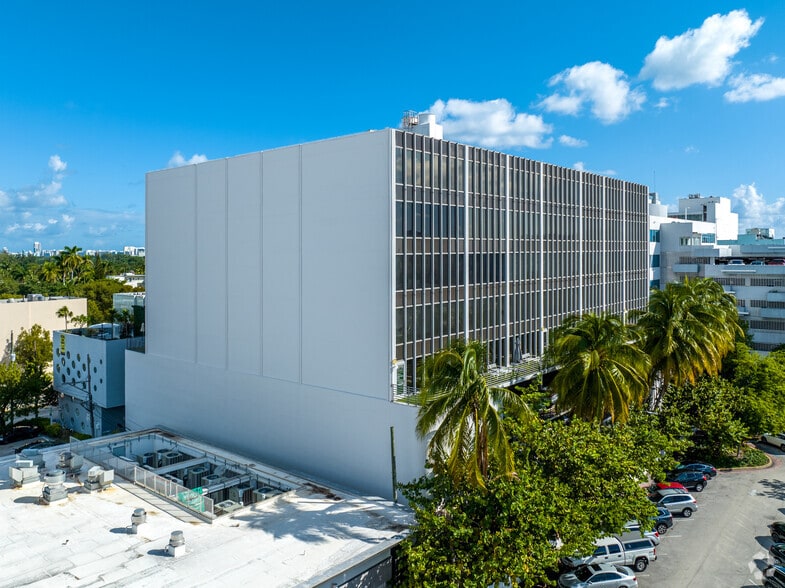 1680 Michigan Ave, Miami Beach, FL à vendre - Photo de l’immeuble – Image 2 sur 119