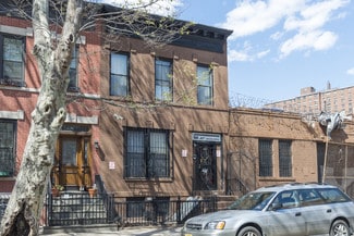 Plus de détails pour 113 Clifton Pl, Brooklyn, NY - Logement à vendre