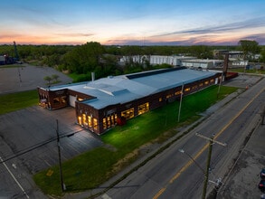 701 Hiawatha Blvd E, Syracuse, NY à louer Aérien– Image 1 sur 45
