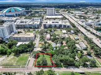 Plus de détails pour 1700 Burlington Ave N, Saint Petersburg, FL - Terrain à vendre