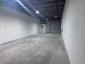 4760-4838 NE 12th Ave, Fort Lauderdale, FL à louer Photo intérieure– Image 2 sur 4