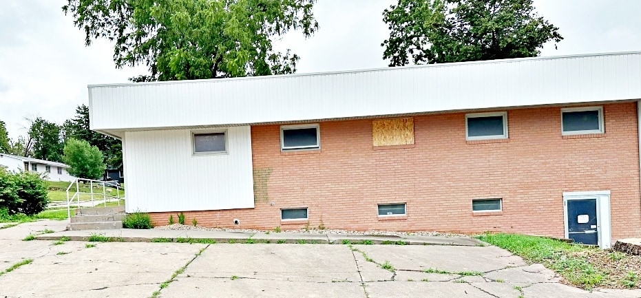 3848 Harrison St, Bellevue, NE à vendre - Photo de l’immeuble – Image 2 sur 10