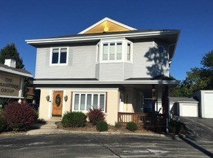 Plus de détails pour 6110 N Port Washington Rd, Milwaukee, WI - Bureau à louer