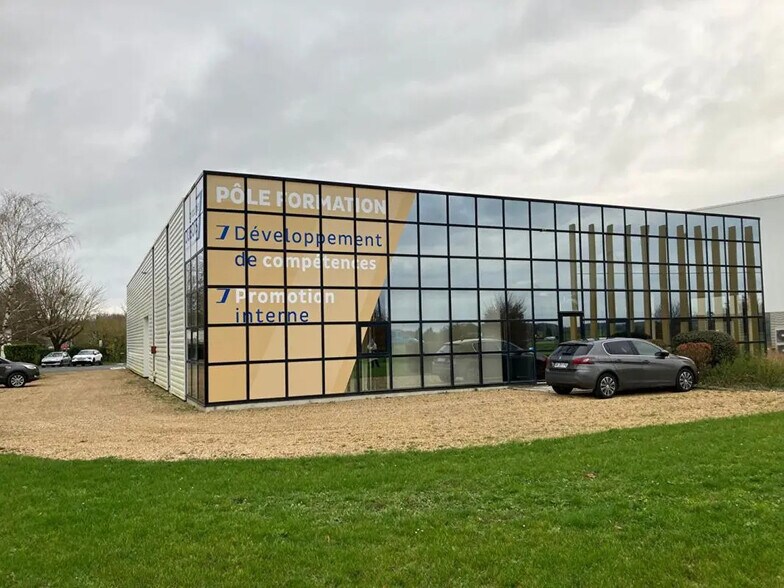 2 Rue De La Baraudière, Tours à louer - Photo de l’immeuble – Image 1 sur 6