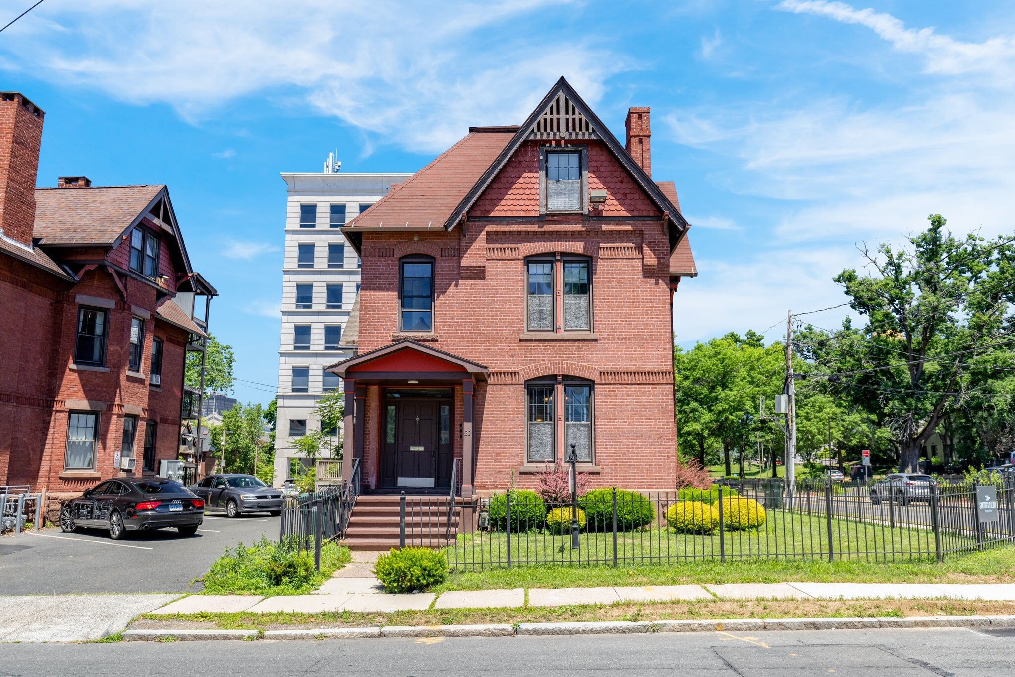 50-52 Russ St, Hartford, CT à louer Photo de l’immeuble– Image 1 sur 11