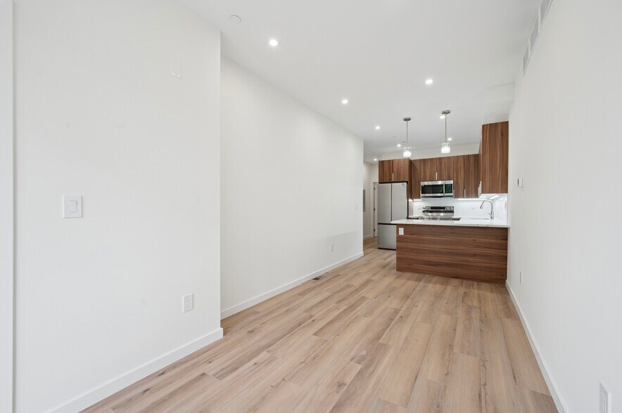 2209 Franklin st, Philadelphia, PA à vendre - Photo de l’immeuble – Image 2 sur 26