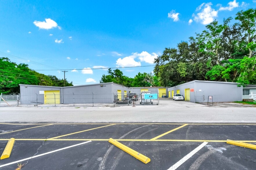 3408 Avenue W NW, Winter Haven, FL à vendre - Photo de l’immeuble – Image 1 sur 4