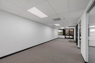 3625 Del Amo Blvd, Torrance, CA à louer Photo intérieure– Image 2 sur 5