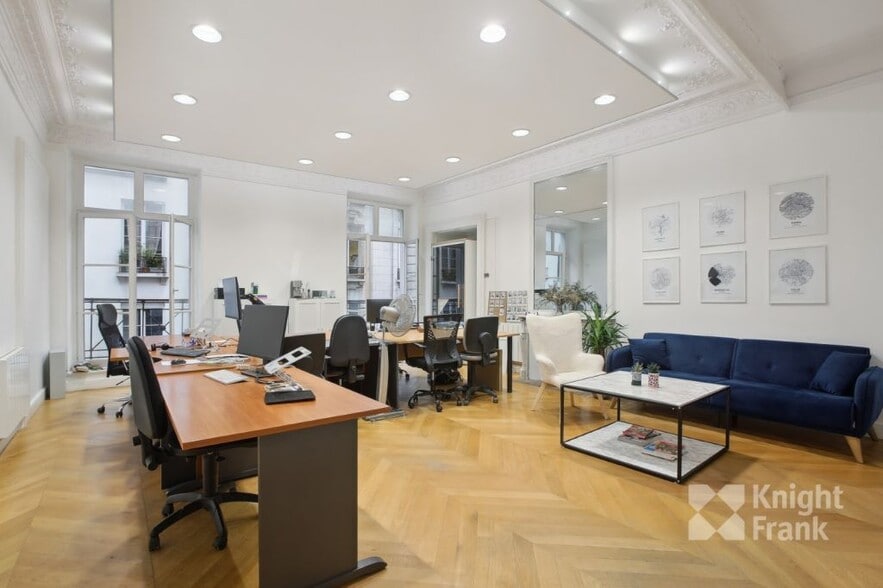 19 Rue De Cléry, Paris à louer - Photo de l’immeuble – Image 3 sur 9