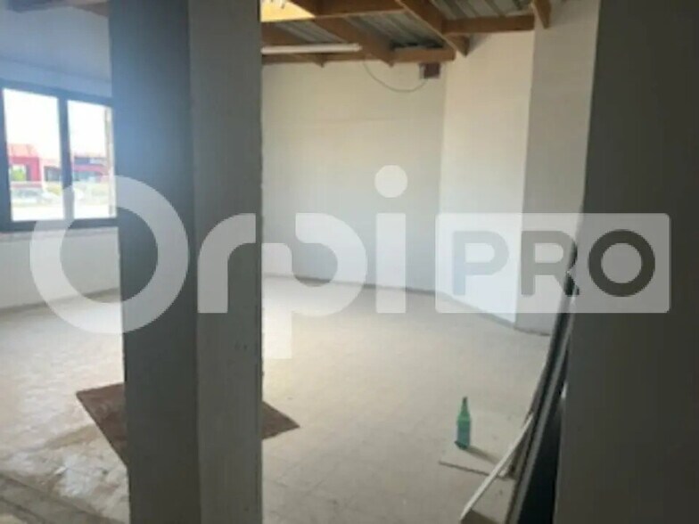 Local d’activités dans Arnas à louer - Photo intérieure – Image 2 sur 4