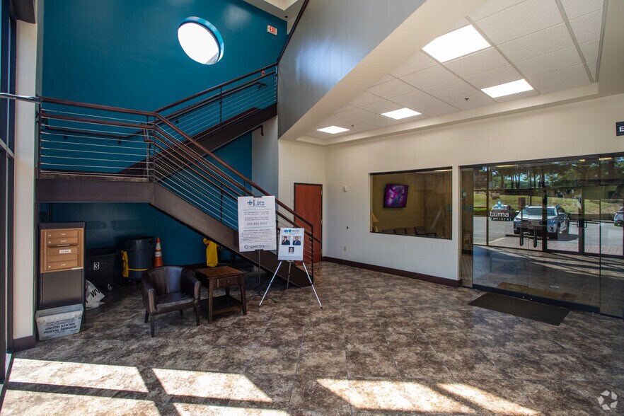 4501 Southlake Pky, Birmingham, AL à vendre - Hall d’entrée – Image 3 sur 6