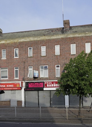 Plus de détails pour 290 Lodge Ave, Dagenham - Local commercial à louer