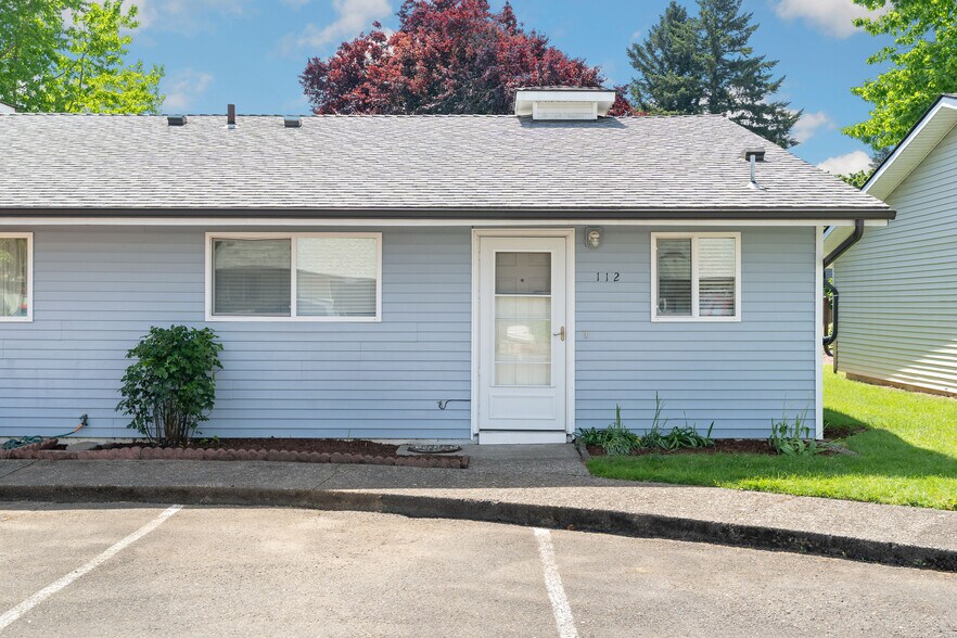 110-162 NW 15th St, Gresham, OR à vendre - Photo de l’immeuble – Image 3 sur 33
