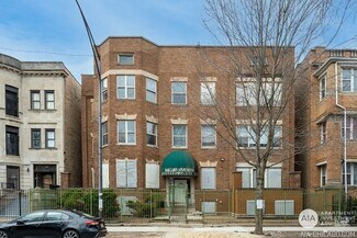 Plus de détails pour 5636 S King Dr, Chicago, IL - Logement à vendre