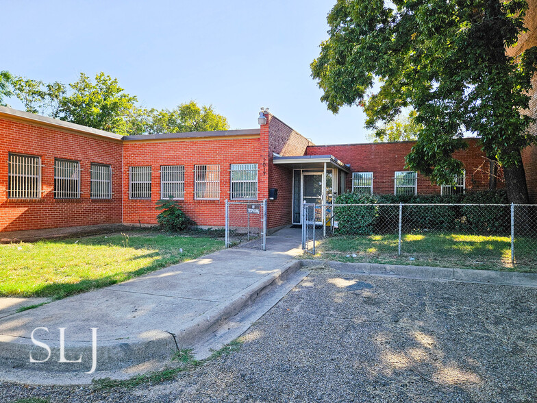 2017 S Ervay St, Dallas, TX à louer - Photo de l’immeuble – Image 1 sur 12