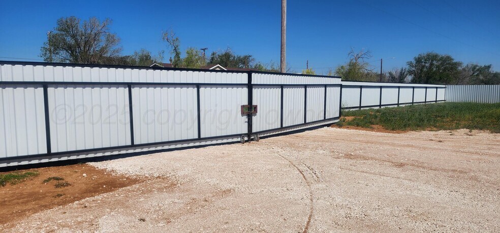 720 State Line rd, Farwell, TX à vendre - Photo de l’immeuble – Image 3 sur 6