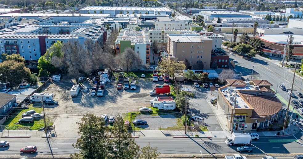 12280 Mabury rd, San Jose, CA à vendre - Photo de l’immeuble – Image 2 sur 9