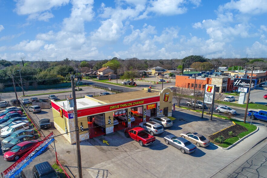 5012 Rigsby Ave, San Antonio, TX à vendre - Photo de l’immeuble – Image 1 sur 3