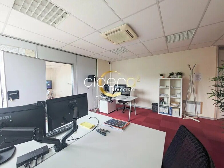 Bureau dans Clermont-Ferrand à louer - Photo de l’immeuble – Image 2 sur 5