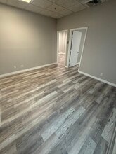 1201 US Highway 1, North Palm Beach, FL à louer Photo intérieure– Image 2 sur 4