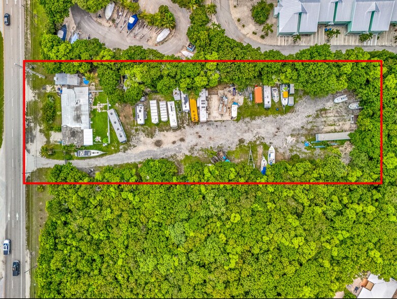 98468 Overseas Hwy, Key Largo, FL à vendre - Photo de l’immeuble – Image 2 sur 13