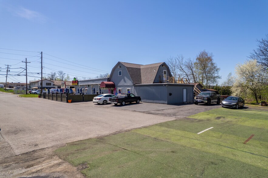 900 Oak St, Pittston, PA à vendre - Photo de l’immeuble – Image 2 sur 28