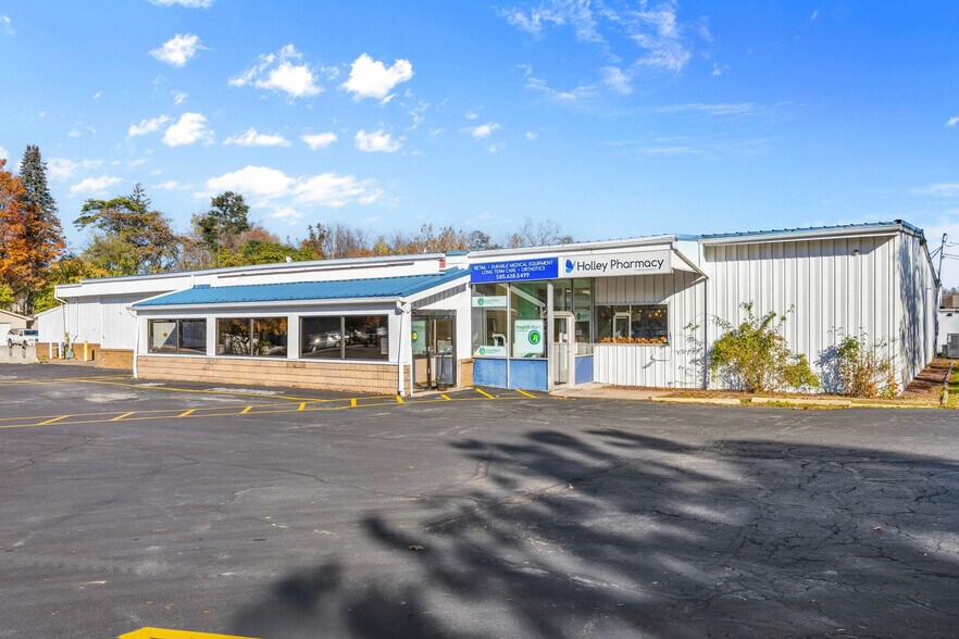 3 Geddes Street Ext, Holley, NY à vendre - Photo de l’immeuble – Image 2 sur 44