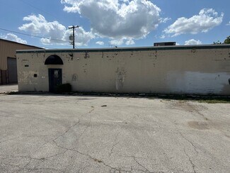 Plus de détails pour 607 Yuma Ct, Dallas, TX - Local d'activités à louer