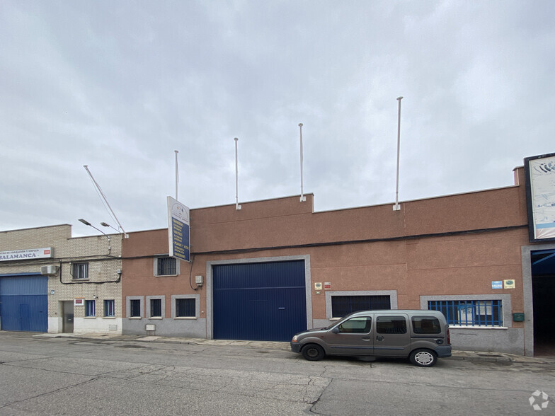 Calle Salamanca, 38, Humanes de Madrid, Madrid à vendre - Photo de l’immeuble – Image 2 sur 2