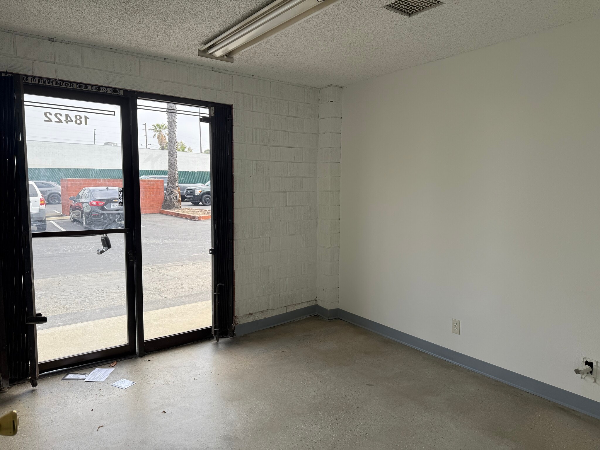 18400-18448 S Broadway, Gardena, CA à louer Photo de l’immeuble– Image 1 sur 5